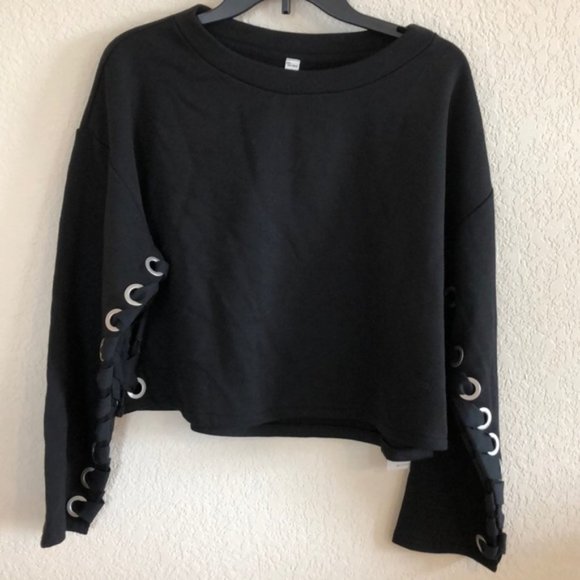 COPY - NWT Alo Yoga Suspension Cropped Pullover XS Black - Picture 8 of 8